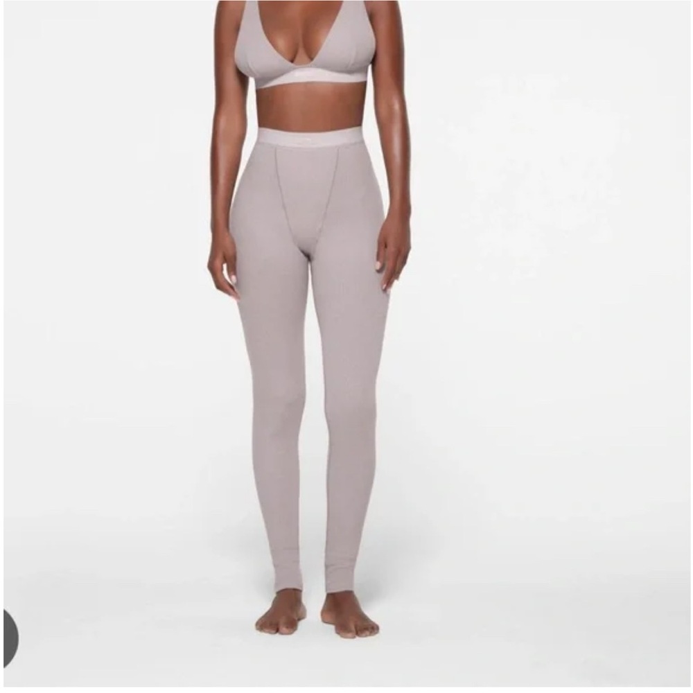 Women's Gray High-Waisted Leggings
